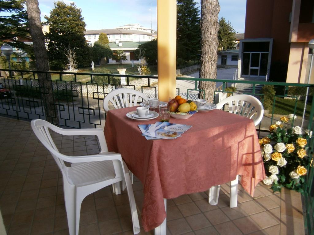 Luca Villa Bibione Buitenkant foto
